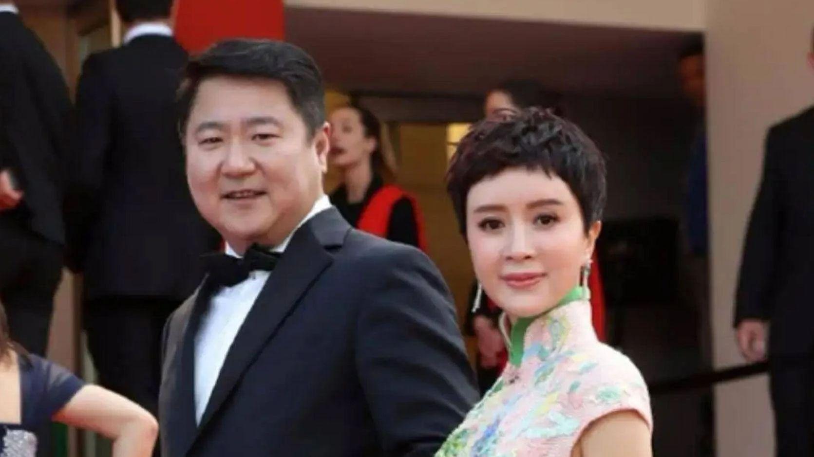 “孔雀公主”金巧巧豪门梦断，三年婚姻迷雾终散场，网友叹真爱难测！