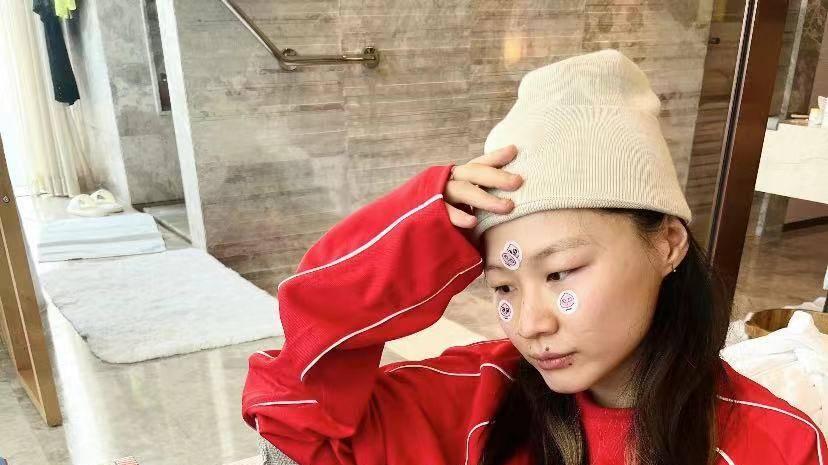 32岁金婧官宣生女！为虞书欣新剧宣传，月子中心享受45天豪华护理！