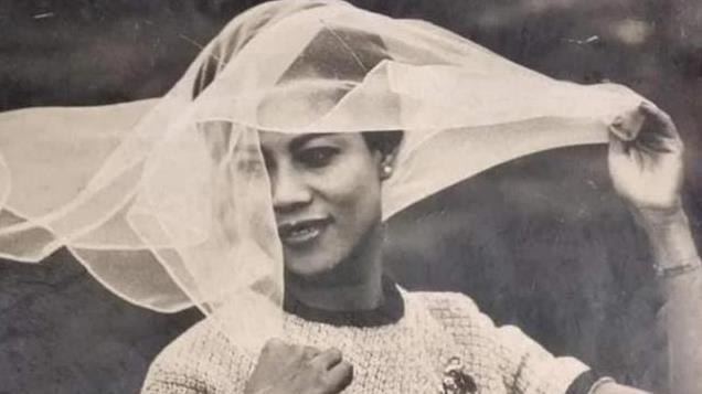 90岁罗兰：一生未婚无儿女，遗体捐献显豁达，比琼瑶更懂人生真谛