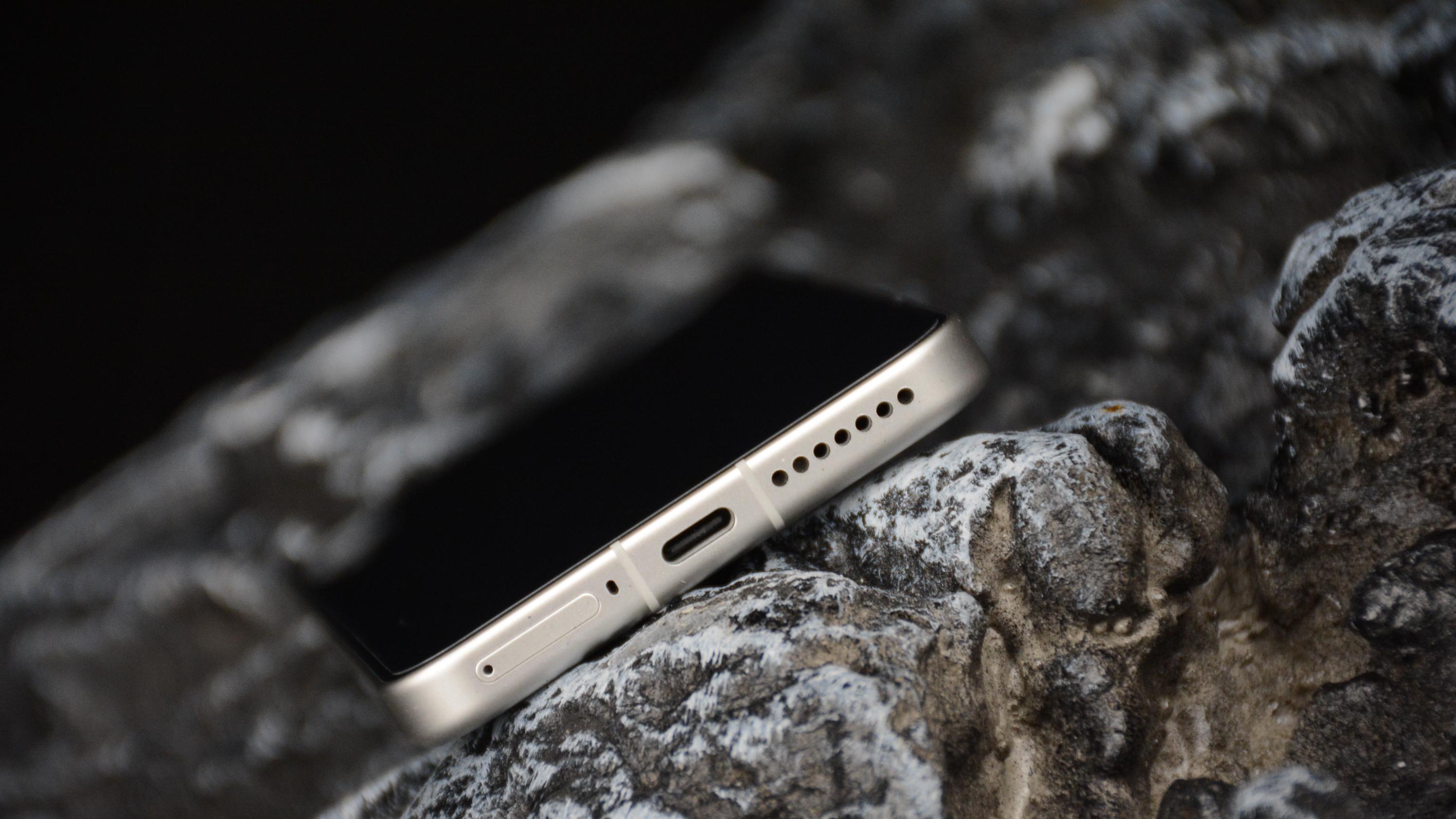 小米15系列两周破百万，vivo+OPPO都不是对手