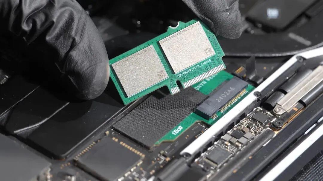 M系列MacBook Pro更换SSD？