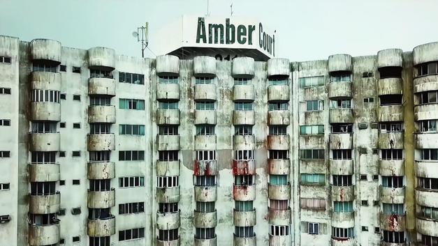 恐怖电影的采景地，但仍有人前往，只因生活困难