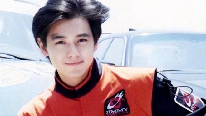 一场车祸一场空，49岁林志颖，果然还是回不去了