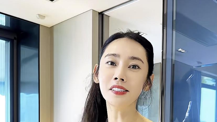 秋瓷炫回应儿子中文差，儿子学说话于晓光不在身边，一年半没见面