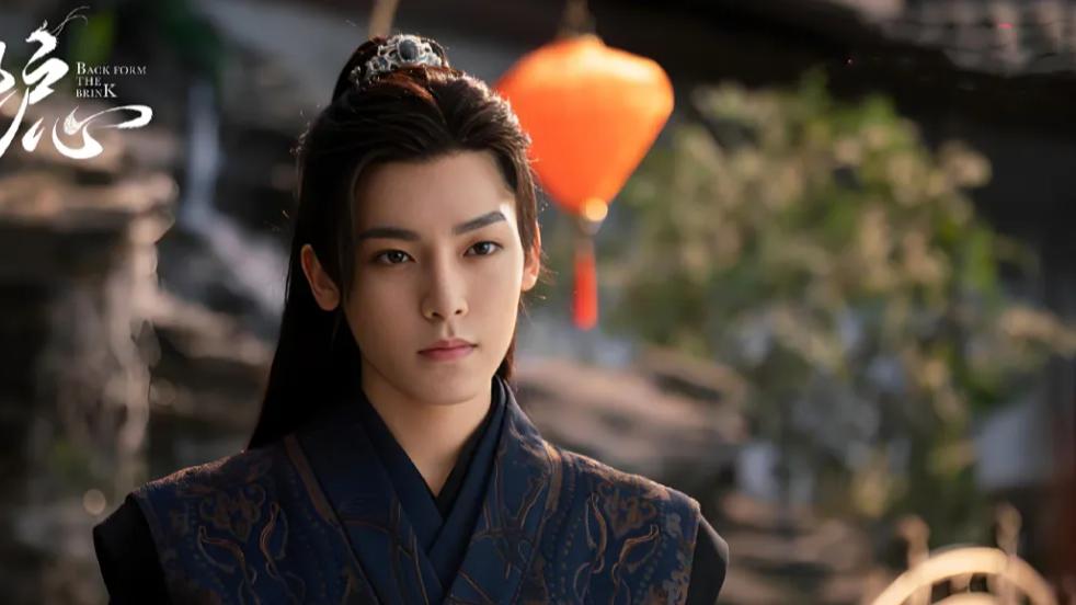 “别吵吵谁是新生代男妲己了”，出来走两步吧！内娱有这5位男星还要啥自行车