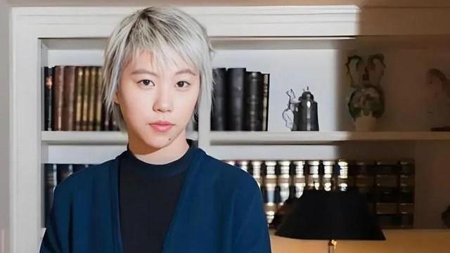 窦靖童：我的天后妈妈钱多到用不完，但穷苦潦倒的爸爸是我的心病