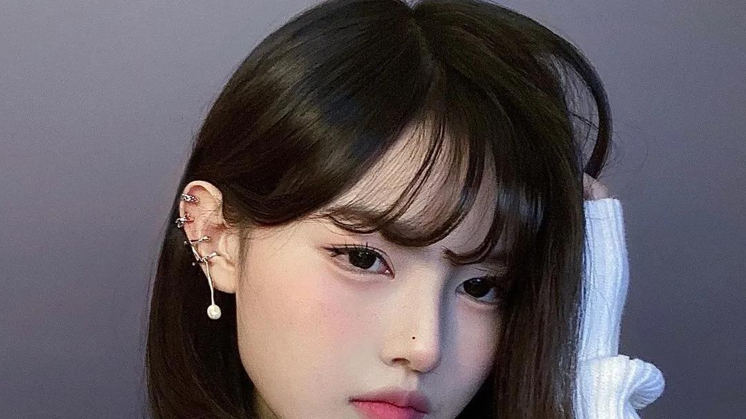 内扣短发发型，显年轻好打理，看着真时尚