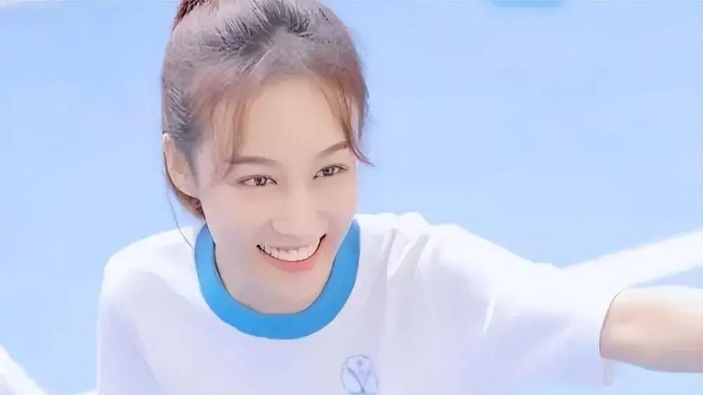 秦霄贤富二代人设崩塌，出轨丑闻全网哗然！是真豪门还是伪君子？