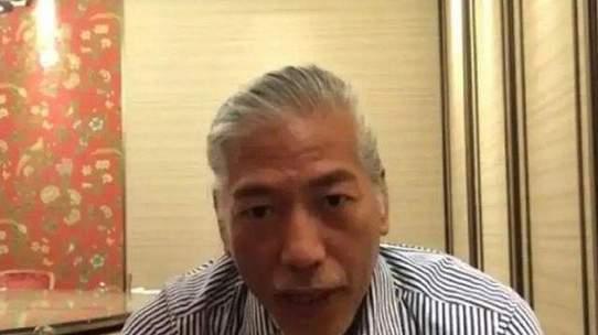 恭喜！香港知名男星张耀扬获封：中老年天花板！越老越帅还不油腻