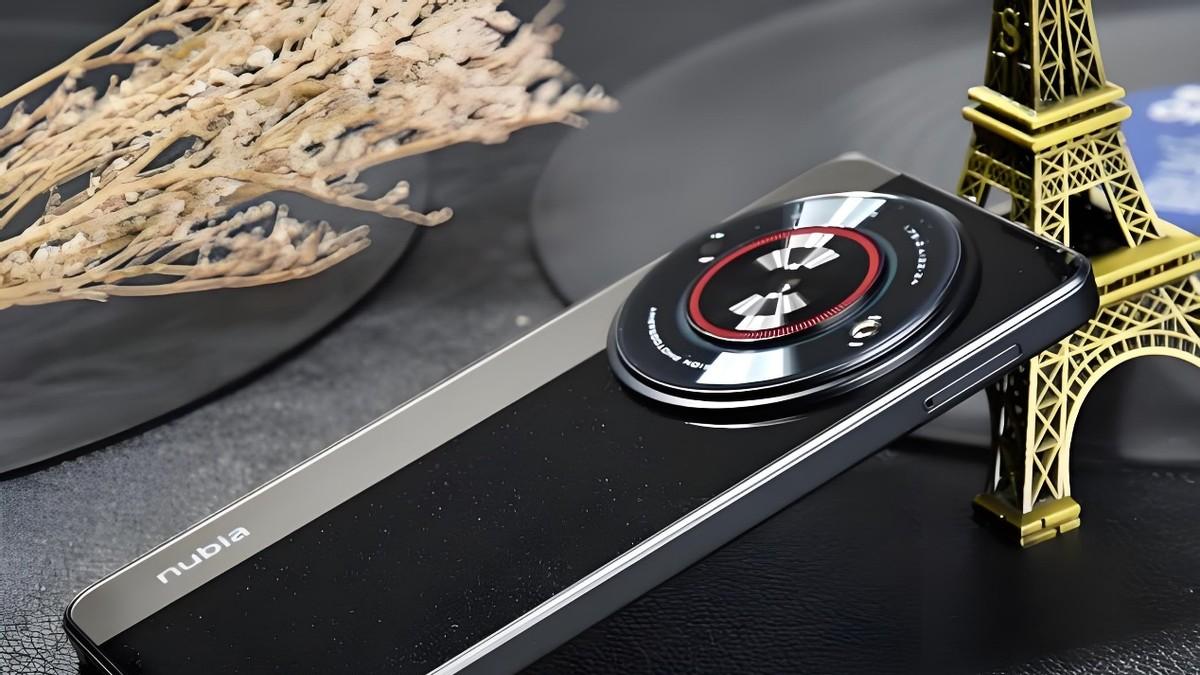 百元“机皇”诞生了，1亿像素+120Hz，12GB+256GB仅918元