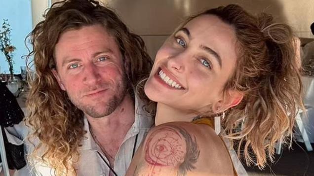 15年了，杰克逊子女怎样了？长子白癜风，女儿成模特，幼子最像他