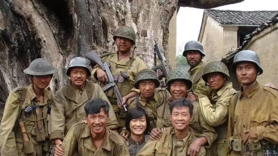 现在的国产战争片，为什么看起来怪怪的？内行人的话戳穿了真相