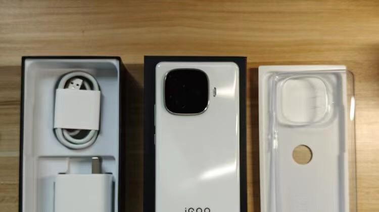 拼单超33万台，第三代骁龙8s+6000mAh，售价仅1646元