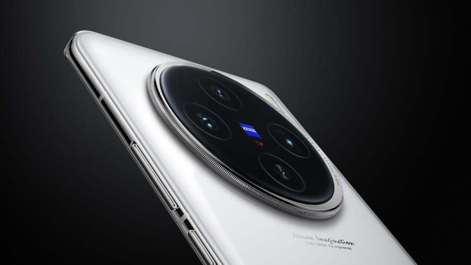 vivo X200 Ultra影像被确认：没换传感器，还能再攀高峰吗？