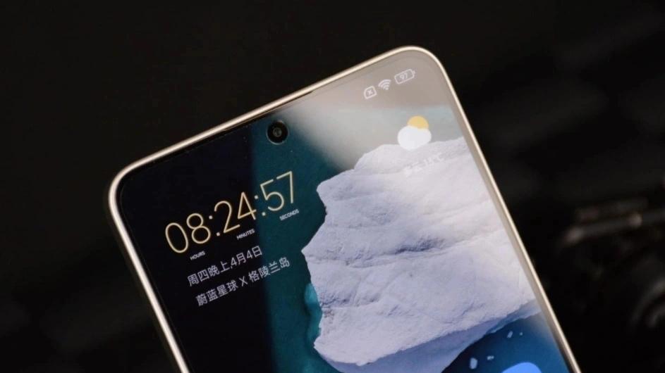 千元价位“搅局者”，90W闪充+骁龙8sGen3，发布七个月跌至1468元