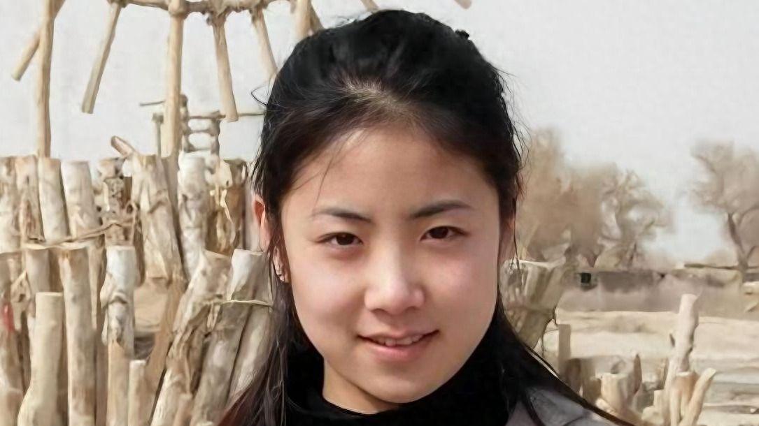 她因长得漂亮被赵本山相中，不愿接受潜规则遭雪藏，如今怎样了？