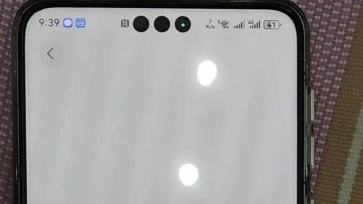 华为纯血鸿蒙系统发布，好多人更新后退回老版本，没微信已降级