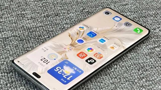 买手机不必要太贵，这3款中端机可以闭眼入手，价格在2000元左右