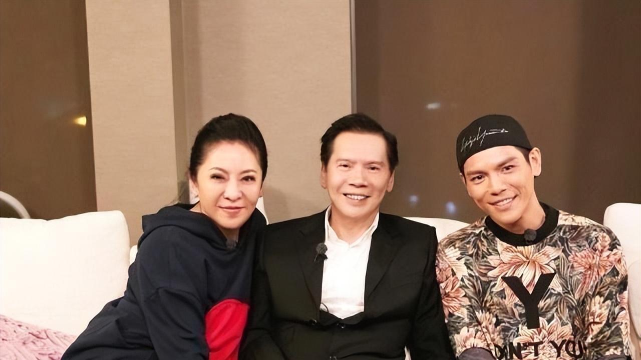 太委屈！向佐深夜发文：我拼命努力，迎来的却是全民嘲讽