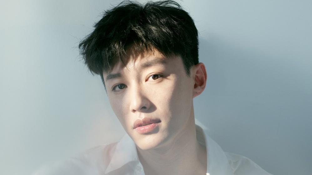 代旭|8岁登春晚35岁才走红，如今再看代旭境遇，刘涛的话终于有人信了