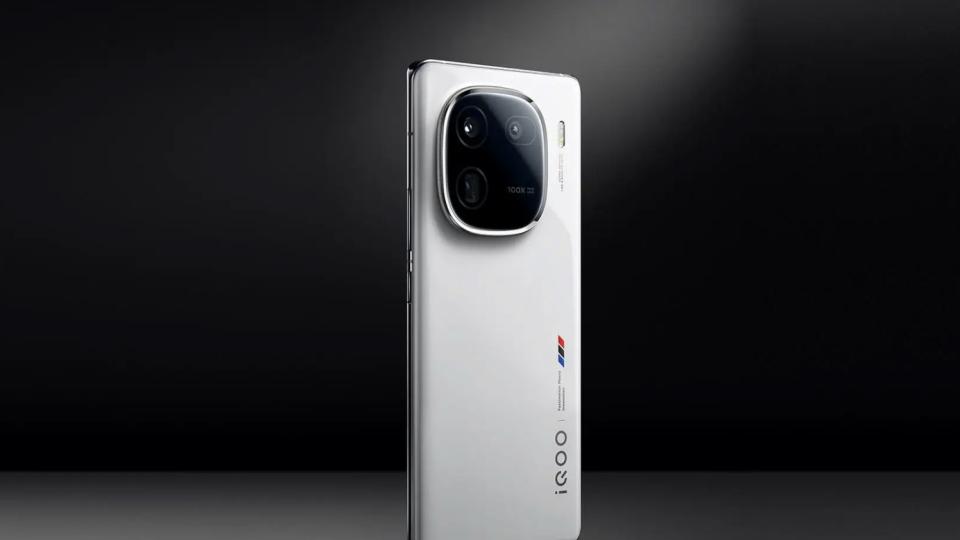 vivo“双机”再次确认：关键配置均清晰，均主打性价比方向！