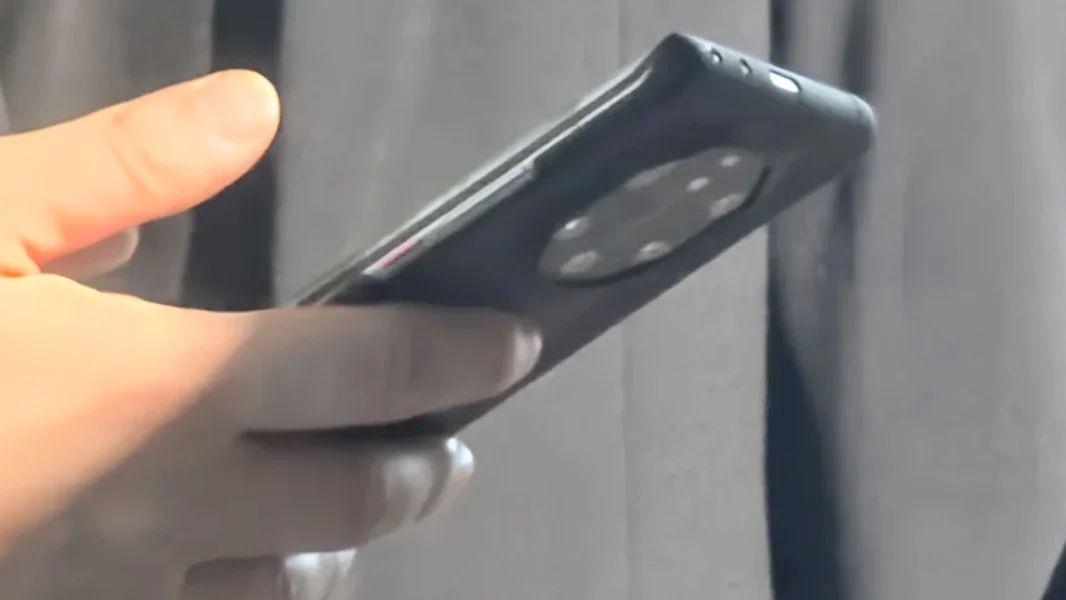 余承东官宣 mate70 本月发布！