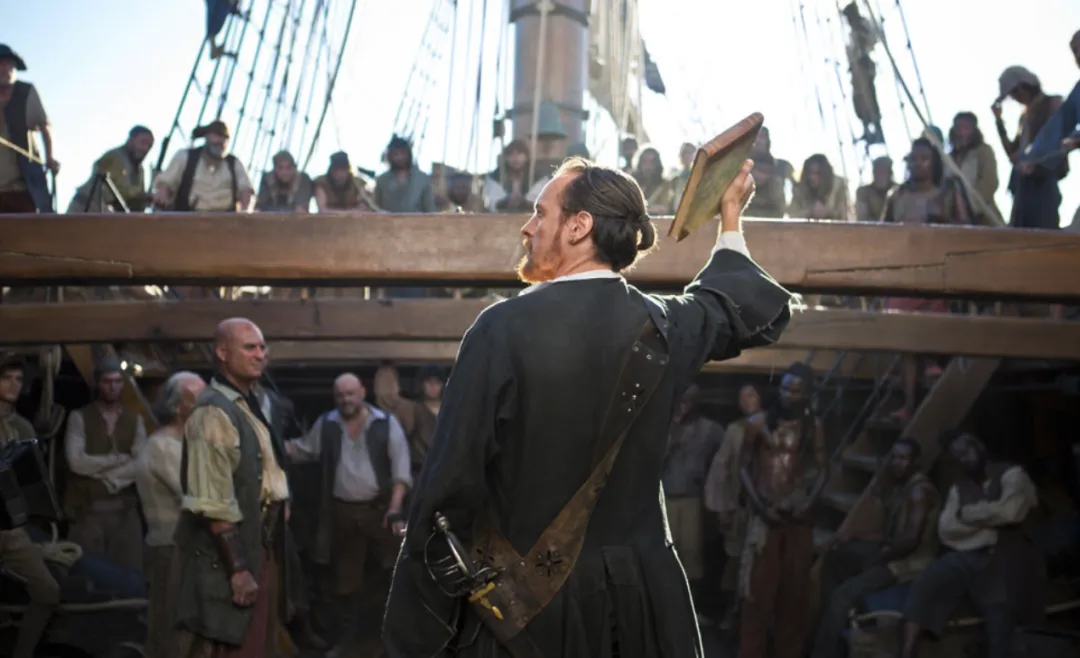 不愧是《斯巴达克斯》的兄弟篇，太过瘾了