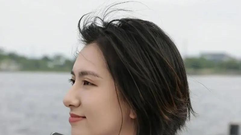 OPPO爆发，5500mAh大电池+120Hz直屏+80W闪充，四年流畅！