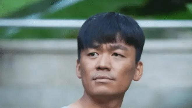 王宝强儿子终于长大！近照曝光全网震惊：谁是生父已经很明显了