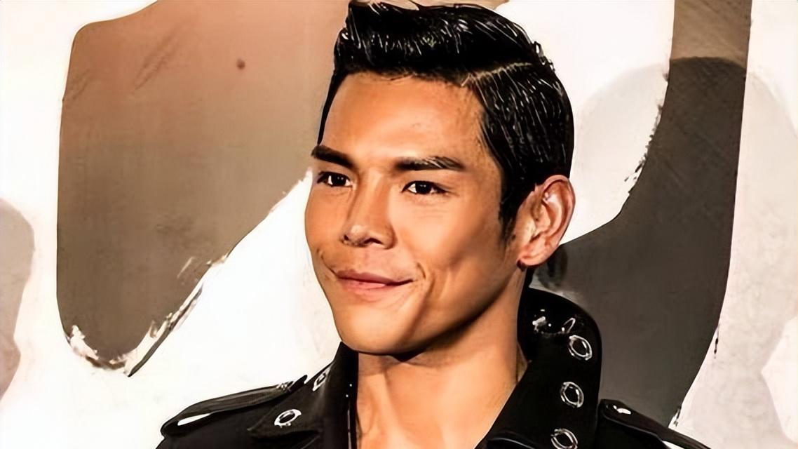 与周星驰反目10年：向佐的真相与向太的两副面孔