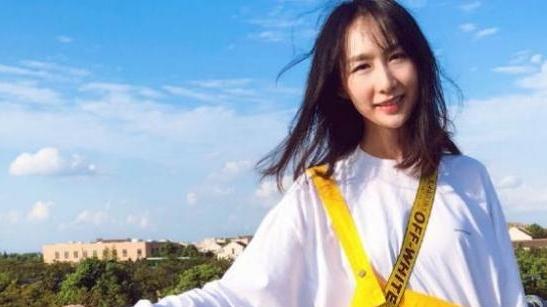 39岁雷佳音的老婆曝光，竟是我们的童年女神，这也太低调了吧！