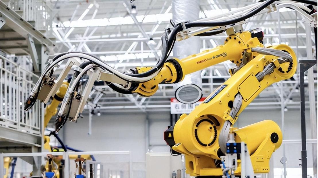 中国需要攻克4大顶尖技术，一旦突破，那就不会被美卡脖子