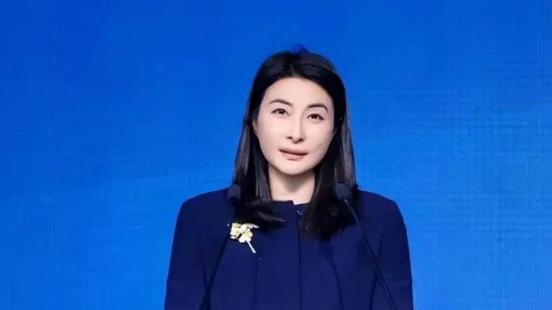 恭喜跳水队，郭晶晶正式上任，亮相北京新岗位，引网友热议和关注