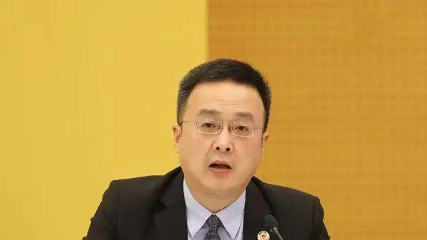 年轻人不愿意进工厂？提高薪酬，改善工作环境，构建职业发展体系