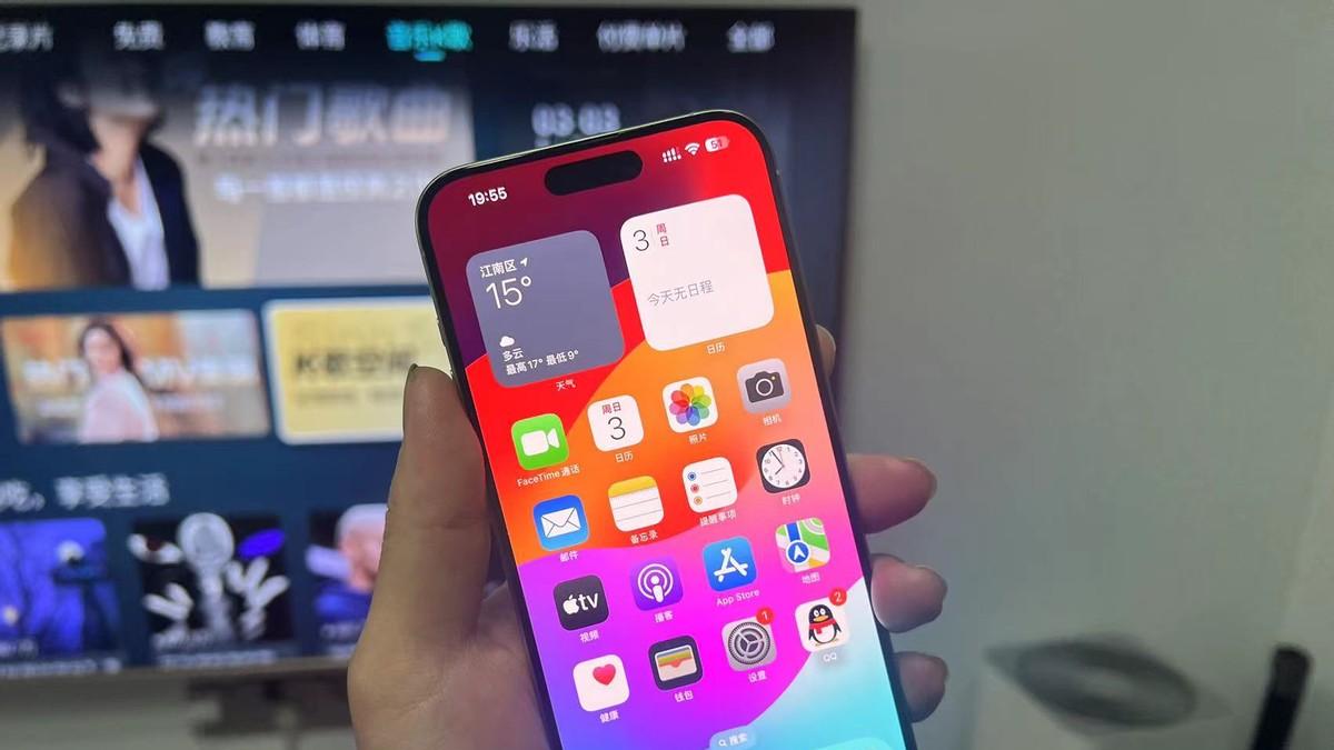 苹果不讲武德，突降3021元，512GB+3nm芯片+5倍光学变焦