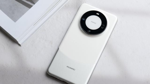 华为开始“内卷”，12GB+512GB跌价1781元，顶配旗舰加速退场