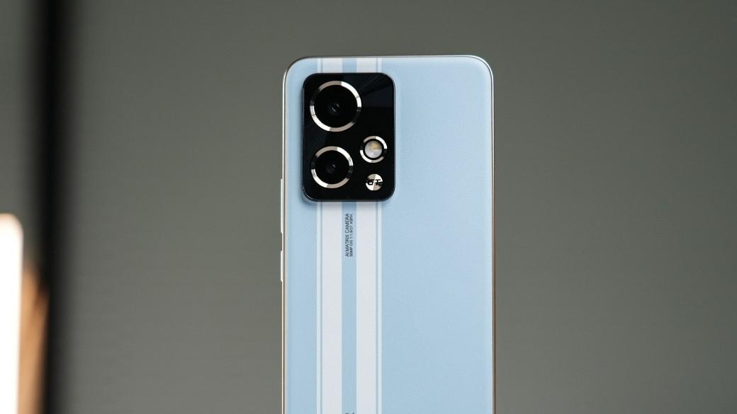 荣耀不讲武德，骁龙8Gen2+16GB+512GB突降700元，性价比更高了