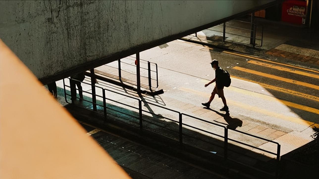 这才是新品该有的样子！真我GT7 Pro配骁龙8至尊版，售3599元起