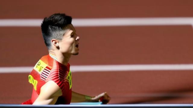 林黛玉上班苏炳添下班：揭秘现代职场人的双面生活