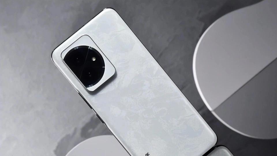 30分钟打破销量纪录，12GB+256GB+四曲屏，如今双十一才卖1648元