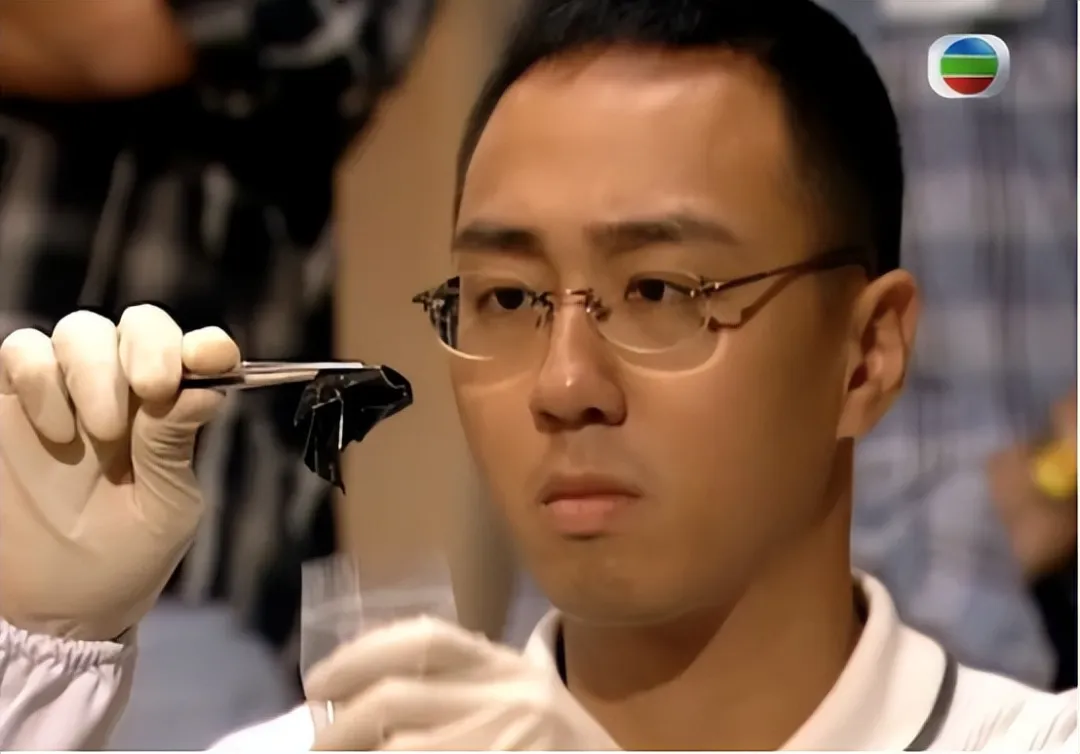 戴耀明内地出场费遭中介曝光，网民喊话网红都不止这个价格