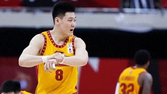 张宁和娇妻近照，从网红到国家队，27岁逆袭成功，已财富自由