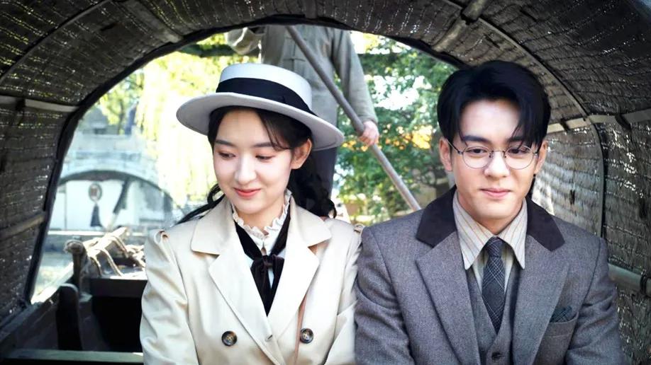 同样在《孤舟》演曾舜晞的爱人，王玉雯对比陈都灵，谁更让人心疼？