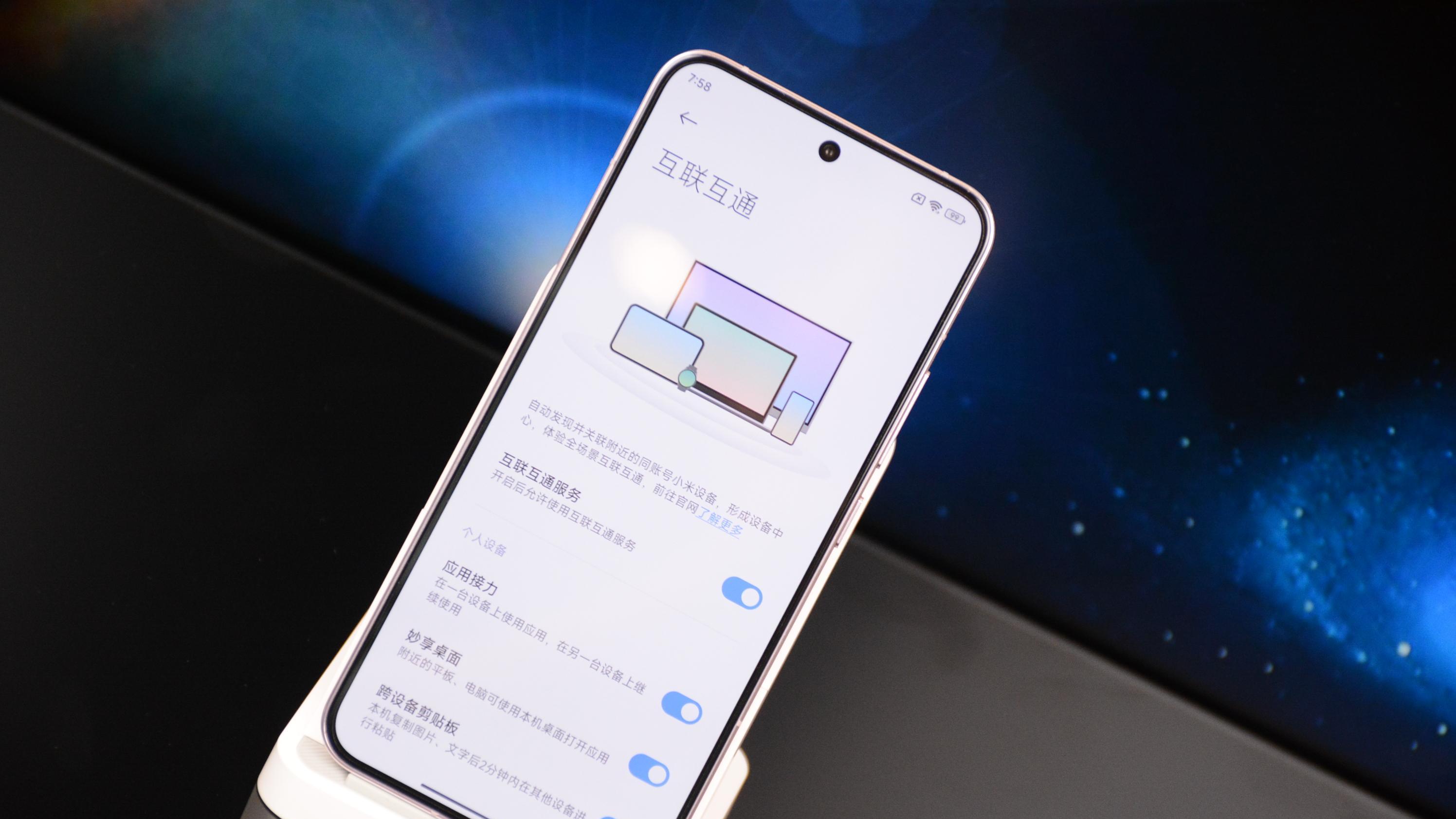 从4599元降至3677元，IP68+徕卡三摄+90W，小米高端旗舰售价亲民