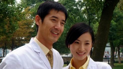 原来他们是两口子！戏里戏外是夫妻，竟看不出年龄相差有16岁