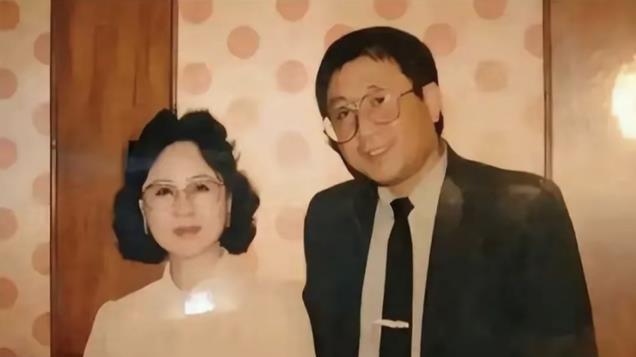 琼瑶前夫近况曝光，人还活着又生了俩儿子，离婚后与琼瑶互不往来