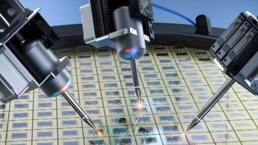 一个零件6000万！国产光刻机核心部件攻破！外媒：全球第二个ASML