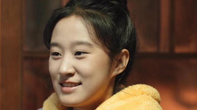 长得丑演技还烂，这8位捧不红的“关系户”，看着就让人闹心