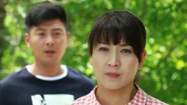 明明演技拉垮，却被吹成“老戏骨”，这7位演员终于现出原型了？