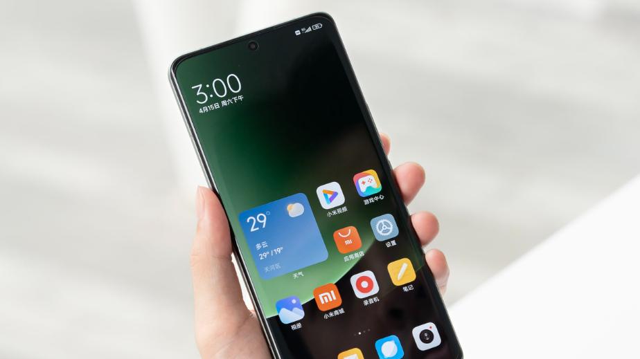 从7299元跌至4299元，小米一代机皇不要利润了，16G+1TB真的香